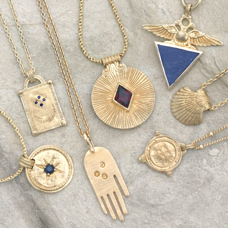 A Gentleman’s Guide to Gold Pendants in the Modern Era